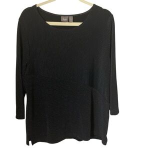 Chico's Black Scoop Neck 3/4 Sleeve Boxy Tunic